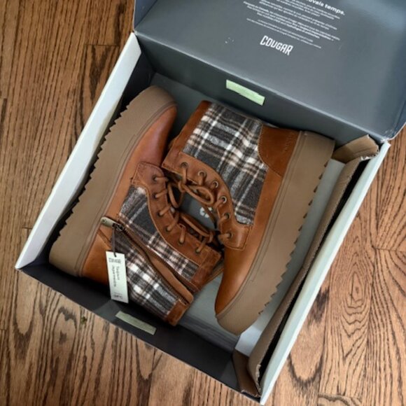 Cougar Apex Boots - Picture 1 of 3